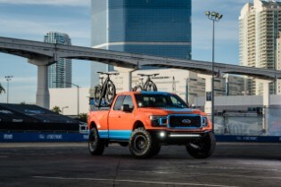 2018 SEMA: 2018 F-150 XLT Sport 4x4 SuperCab